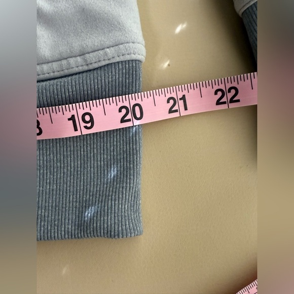 Lululemon men’s Jacket - Picture 6 of 11